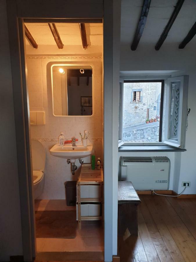 Panorama suite nur fuer zwei only for two Bolsena Exterior foto
